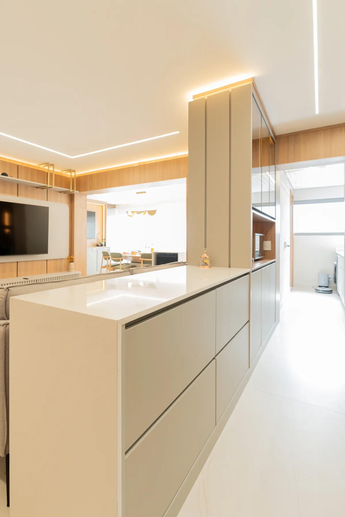Bespoke kitchen photographed by Khaph for Valcenter in Brazil